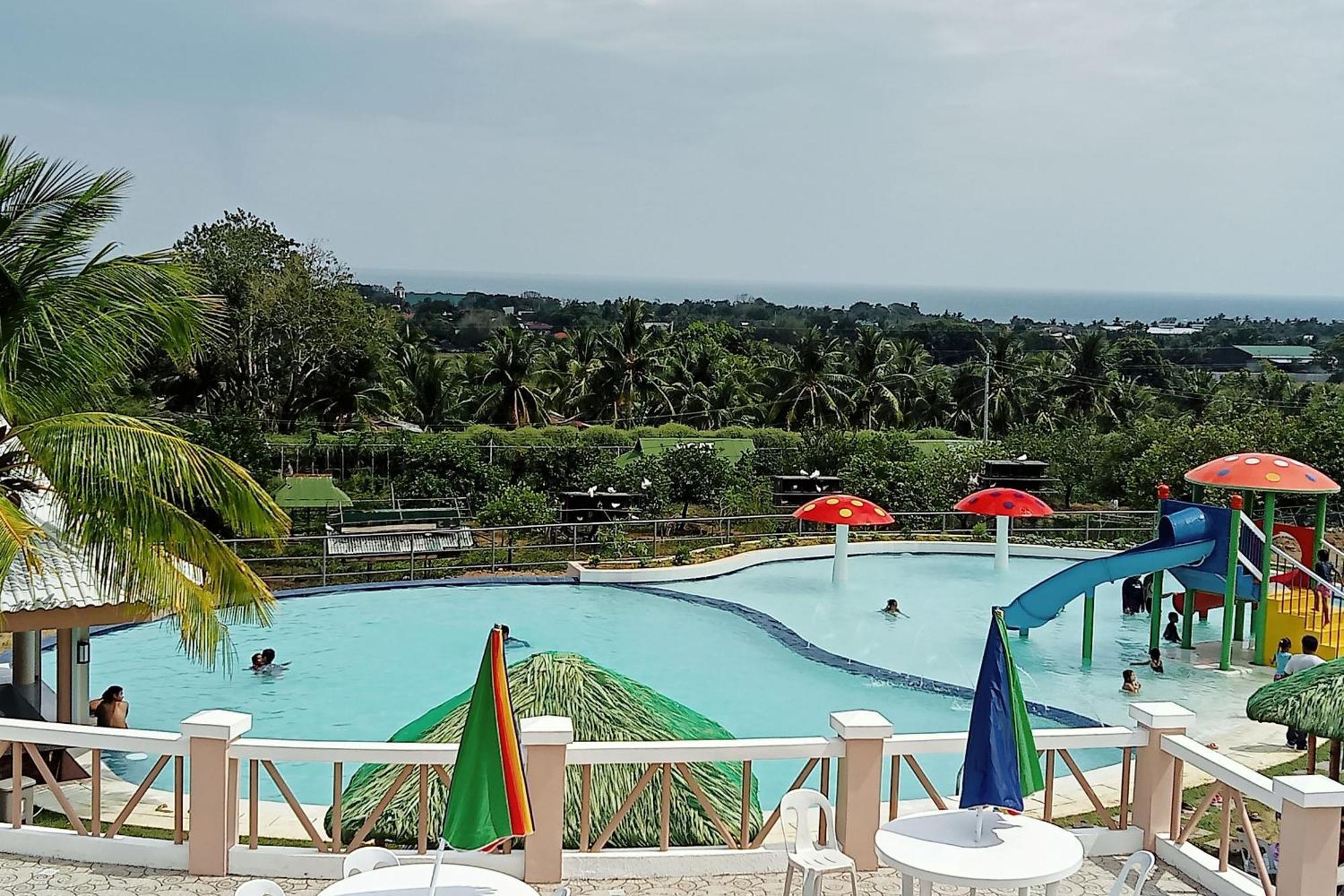 Garin Farm Pilgrimage Resort Powered By Cocotel San Joaquin 外观 照片